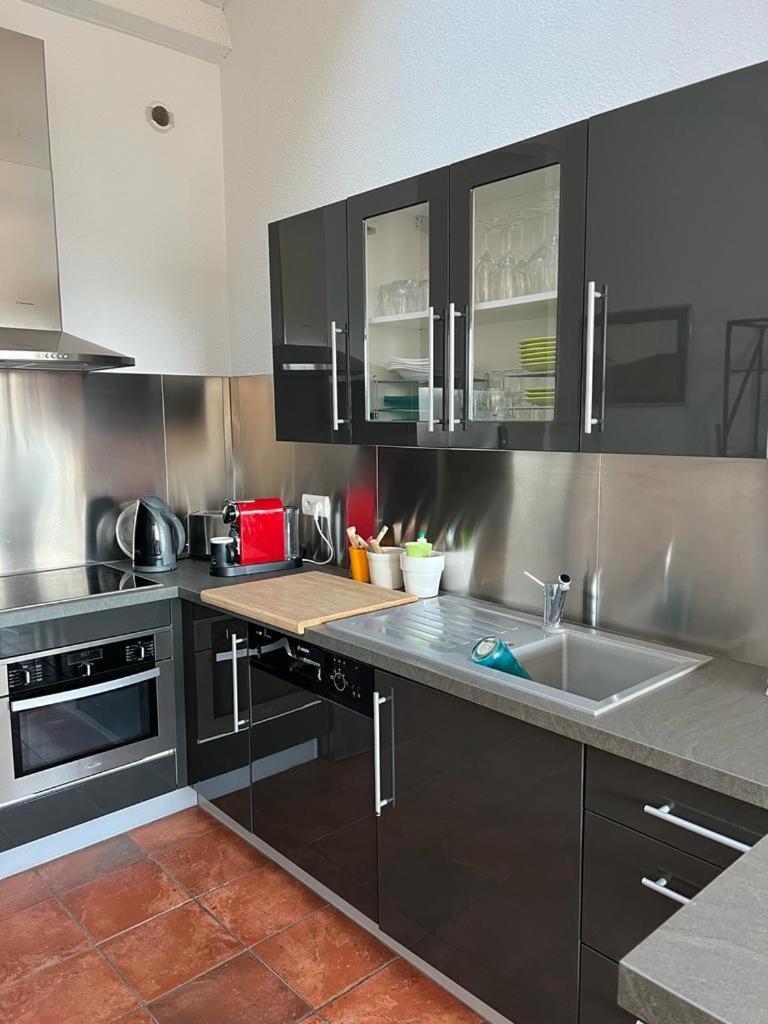 Appartement Vue Sur Mer, Piscine, Garage Prive Борм-ле-Мимоза Екстериор снимка